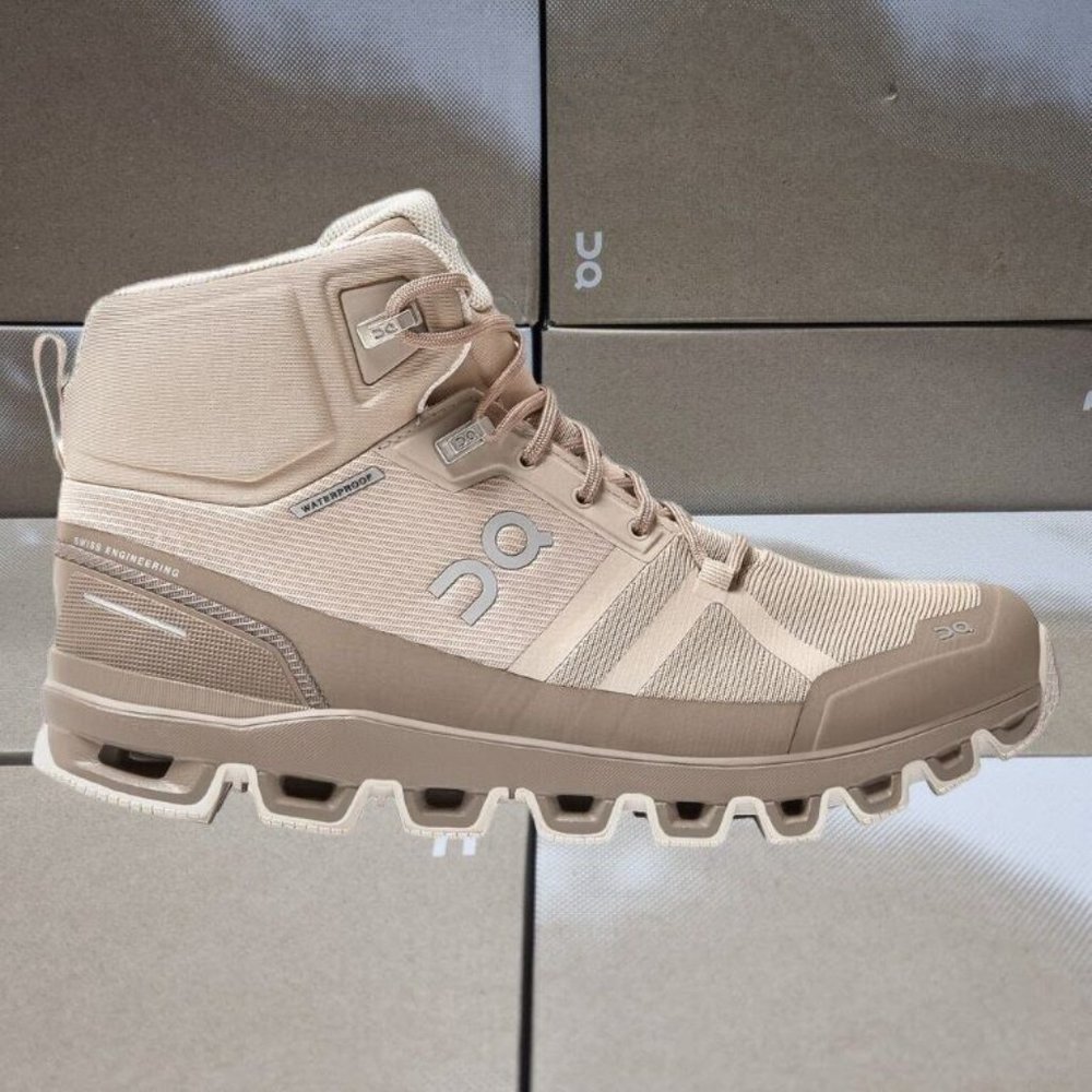 Women's On Running Cloudrock Waterproof Desert|Clay S9
